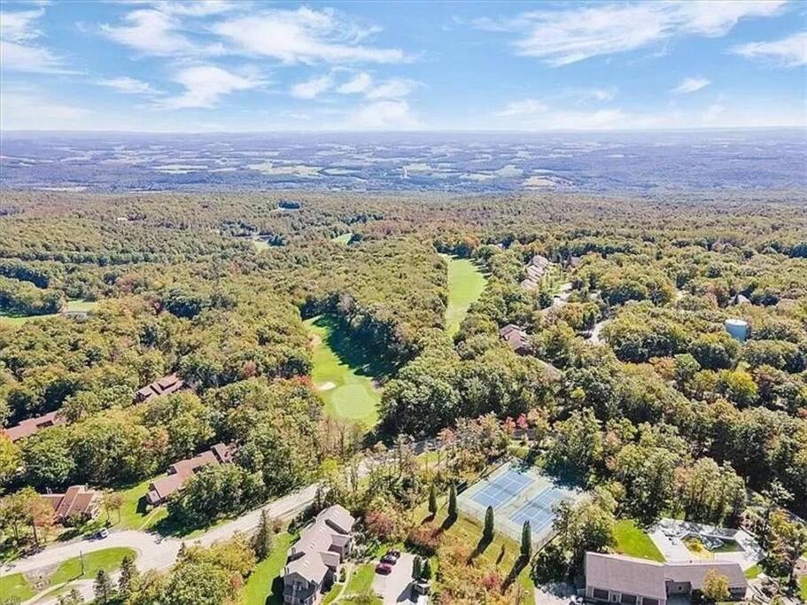 Hidden Valley - 1 Bedroom W/ Loft -2 Min. Walk To Pool/ten * Somerset
